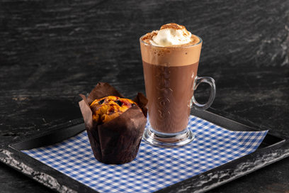 Hot chocolate and Muffin